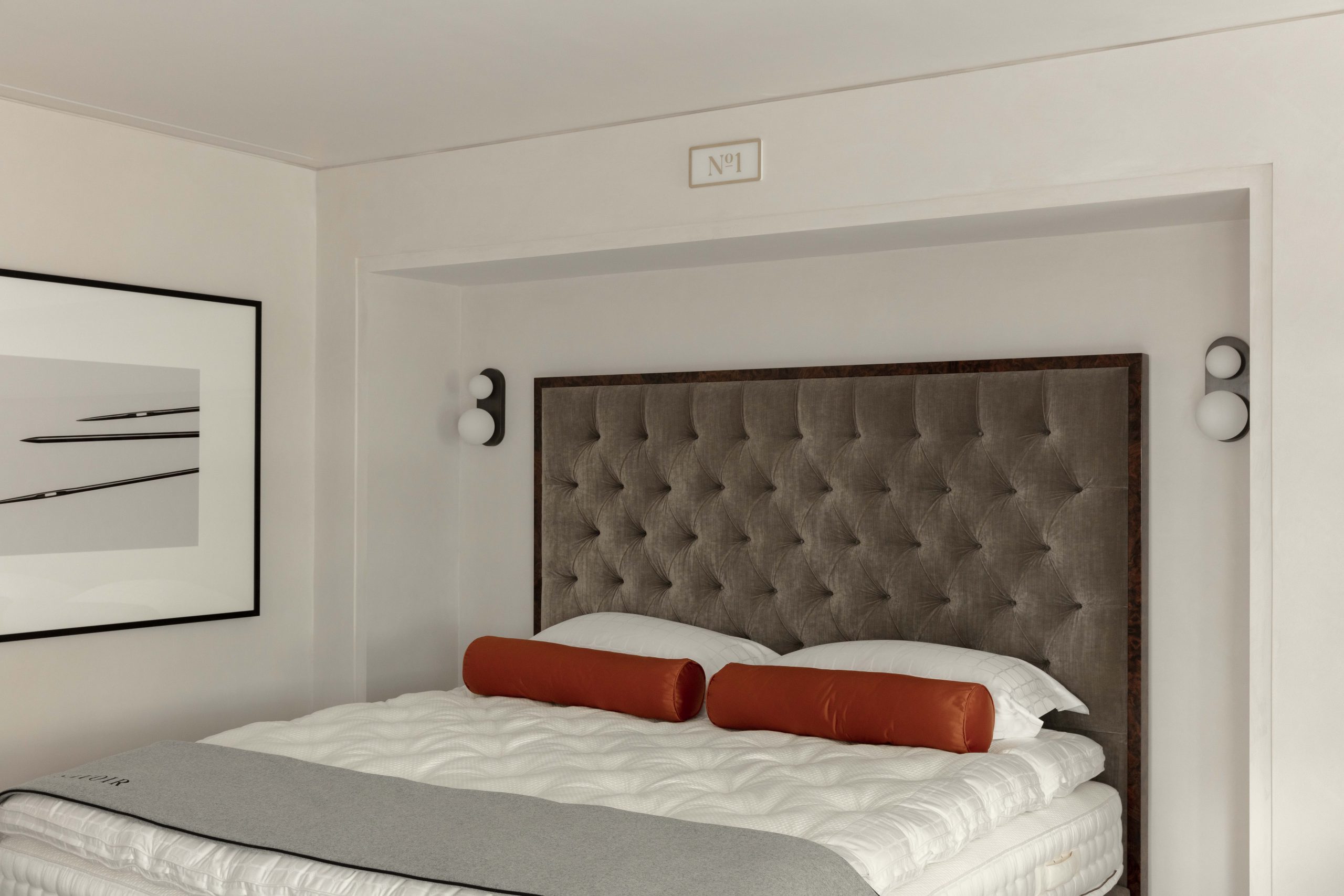 Carter Owers – Savoir Beds Showroom