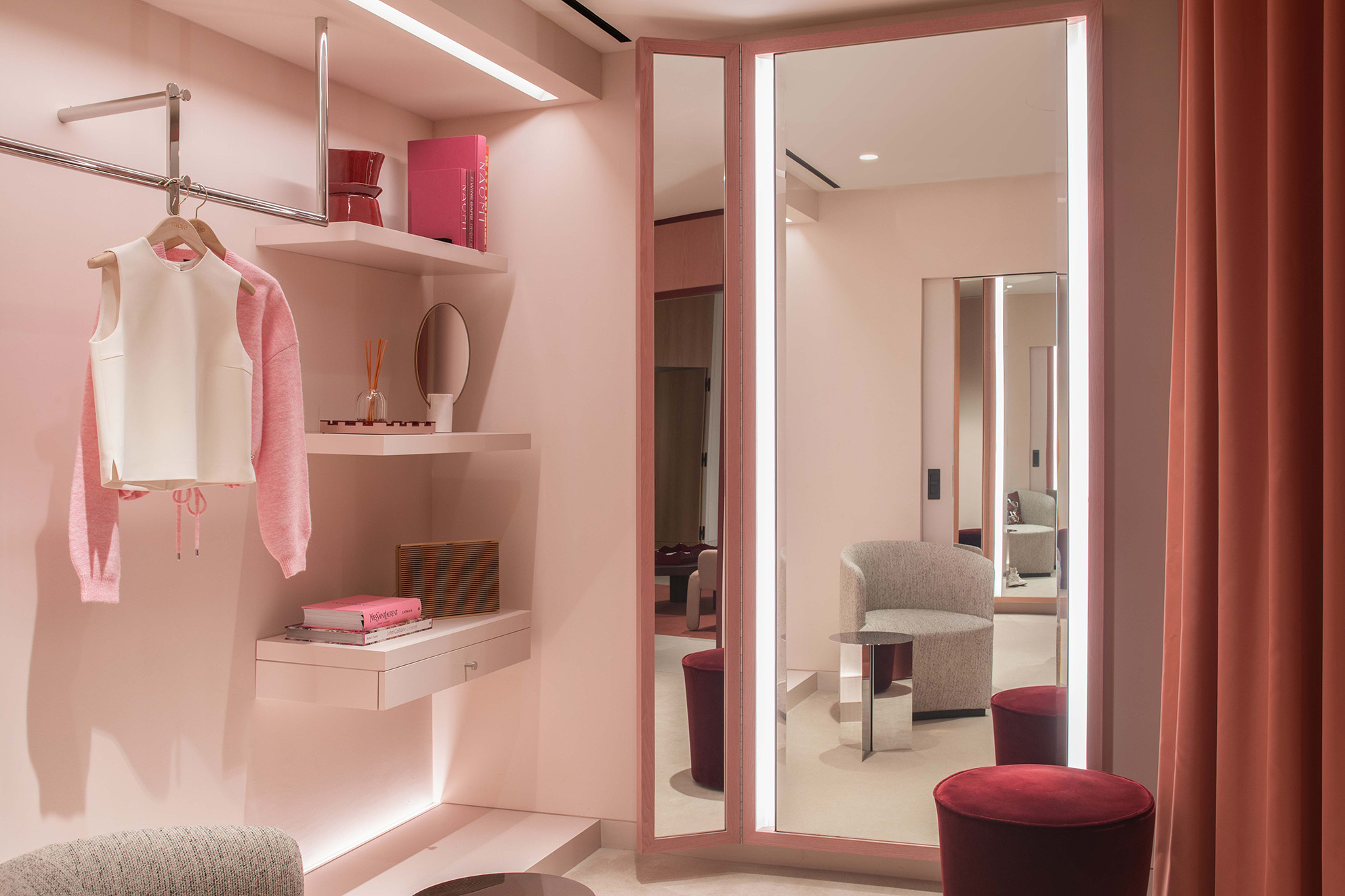 Carter Owers – Selfridges Personal Shopping – The Trafford Centre