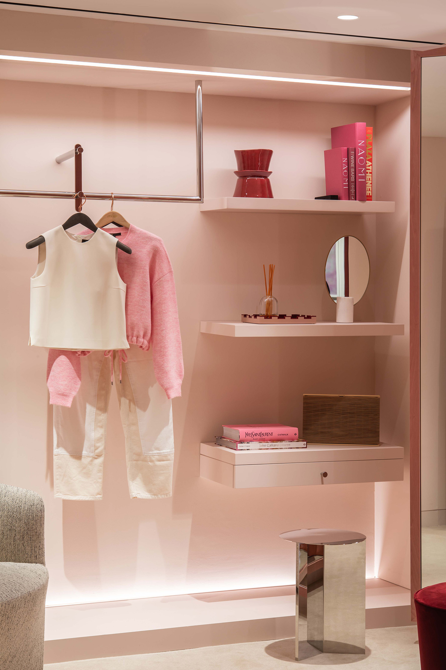 Carter Owers – Selfridges Personal Shopping – The Trafford Centre