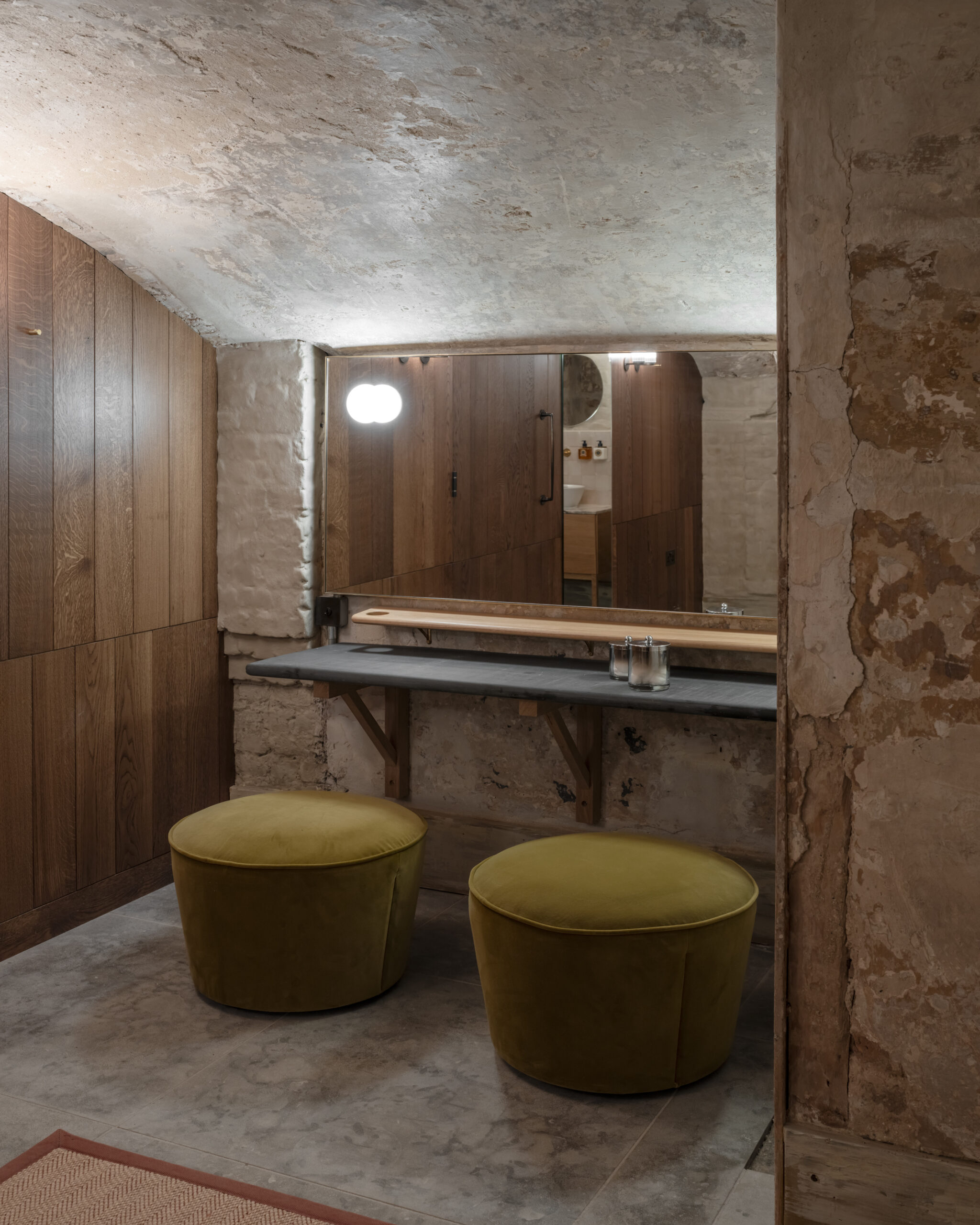 Members' Dressing Rooms WCS