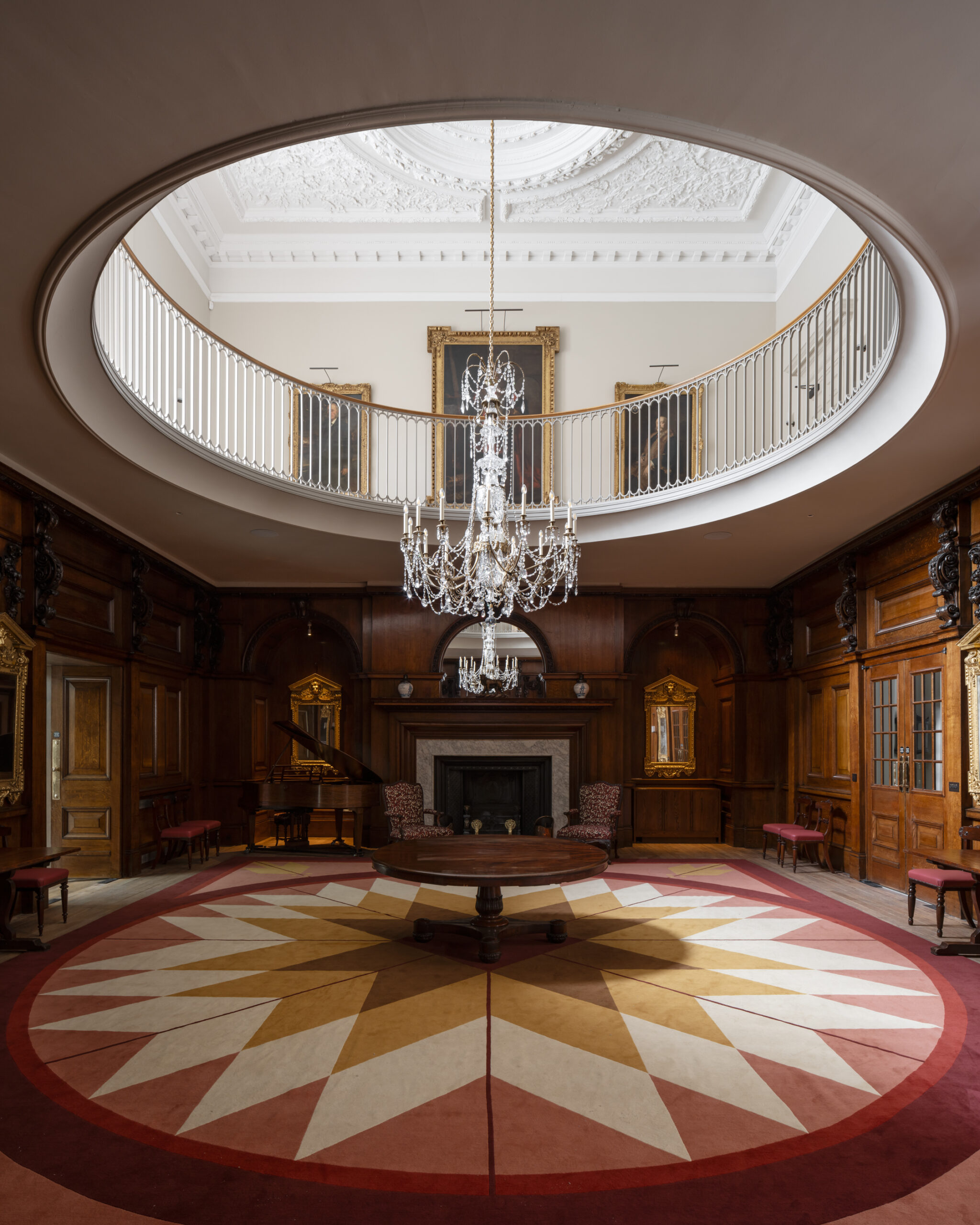 The Outer Hall and Gallery 